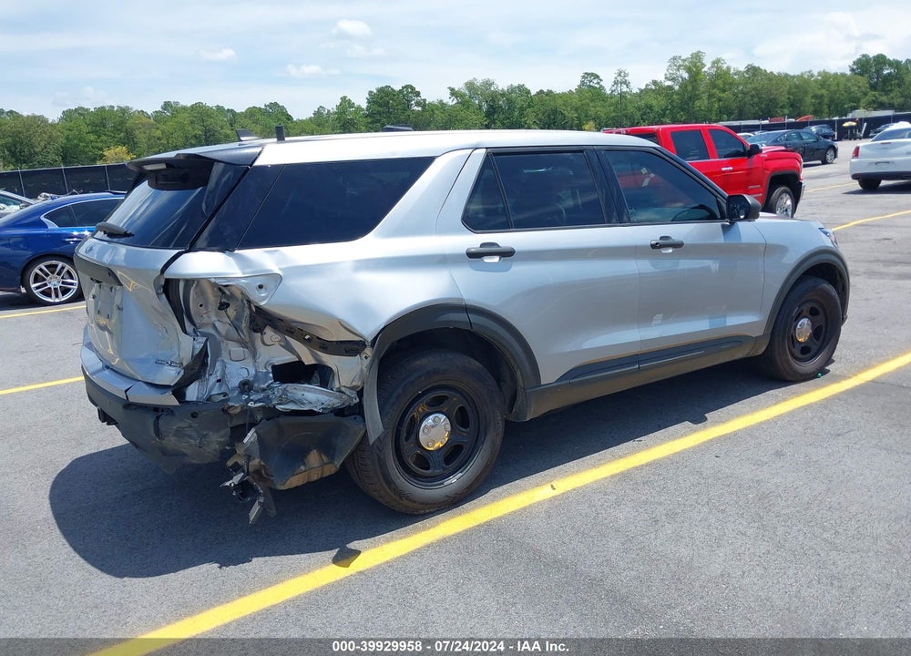 2021 FORD POLICE INTERCEPTOR UTILITY VIN: 1FM5K8ABXMGC01072