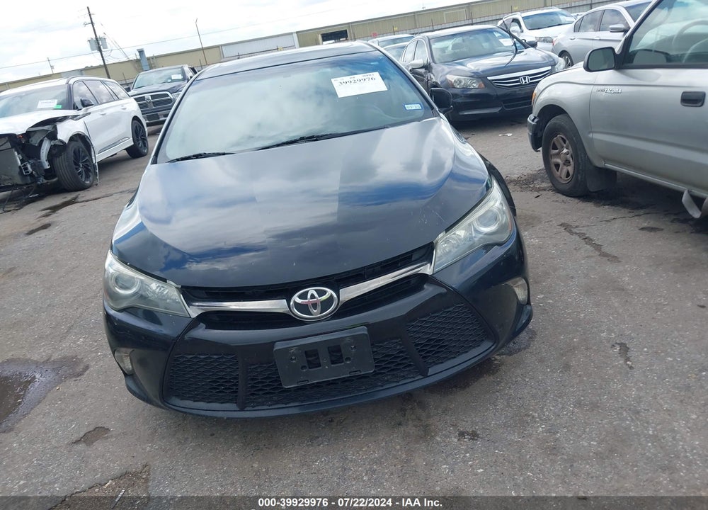 2015 TOYOTA CAMRY SE VIN: 4T1BF1FKXFU105406