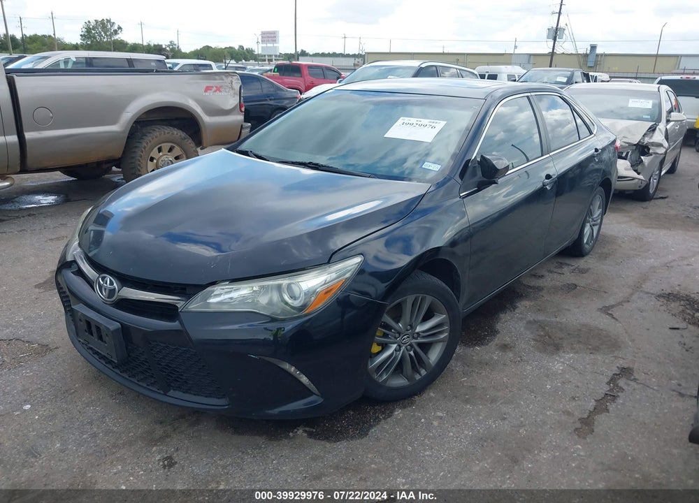 2015 TOYOTA CAMRY SE VIN: 4T1BF1FKXFU105406