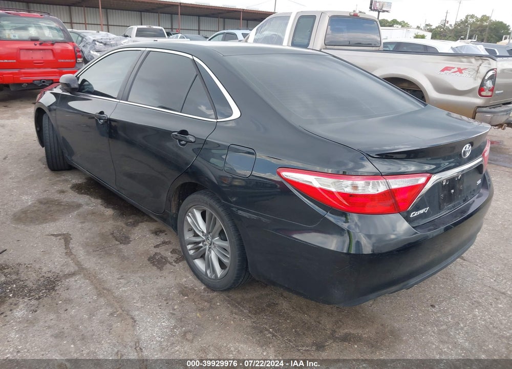 2015 TOYOTA CAMRY SE VIN: 4T1BF1FKXFU105406