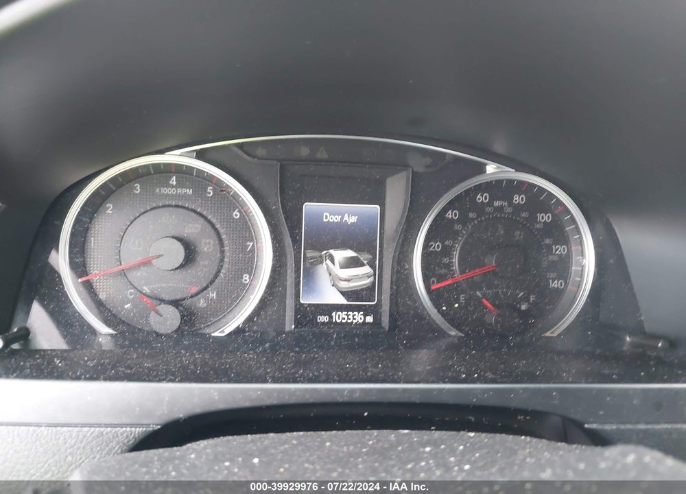 2015 TOYOTA CAMRY SE VIN: 4T1BF1FKXFU105406