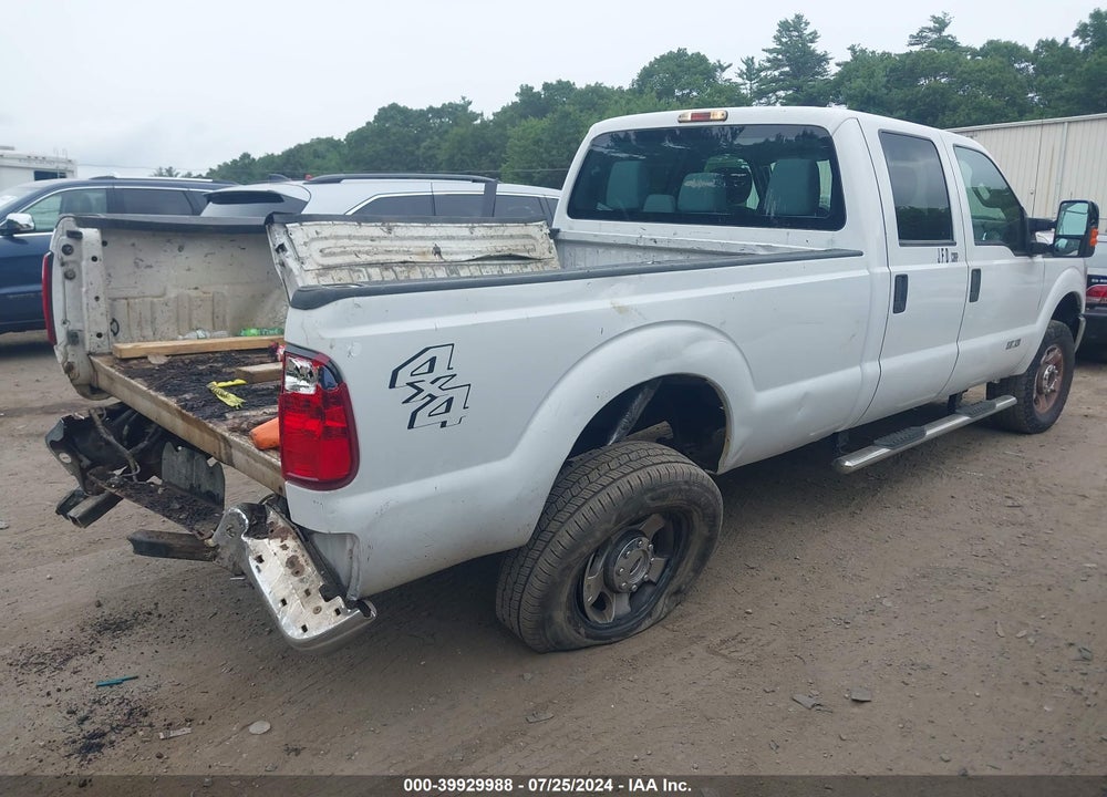 2015 FORD F-250 XLT VIN: 1FT7W2B6XFEB66161