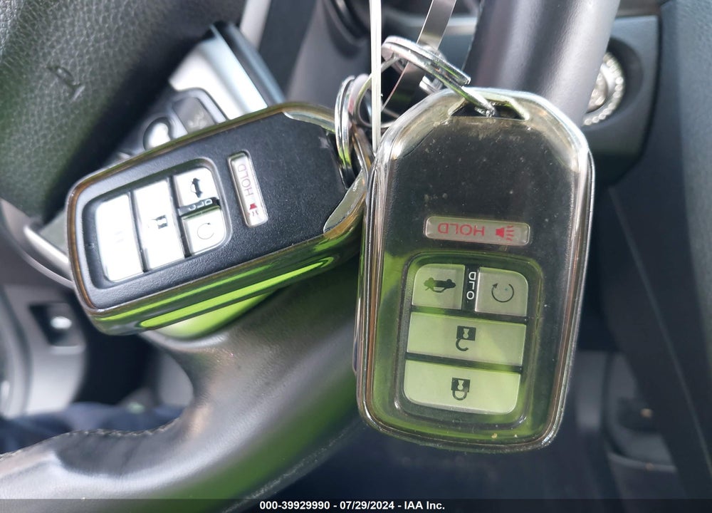 2019 HONDA CIVIC TOURING VIN: 19XFC1F90KE201646