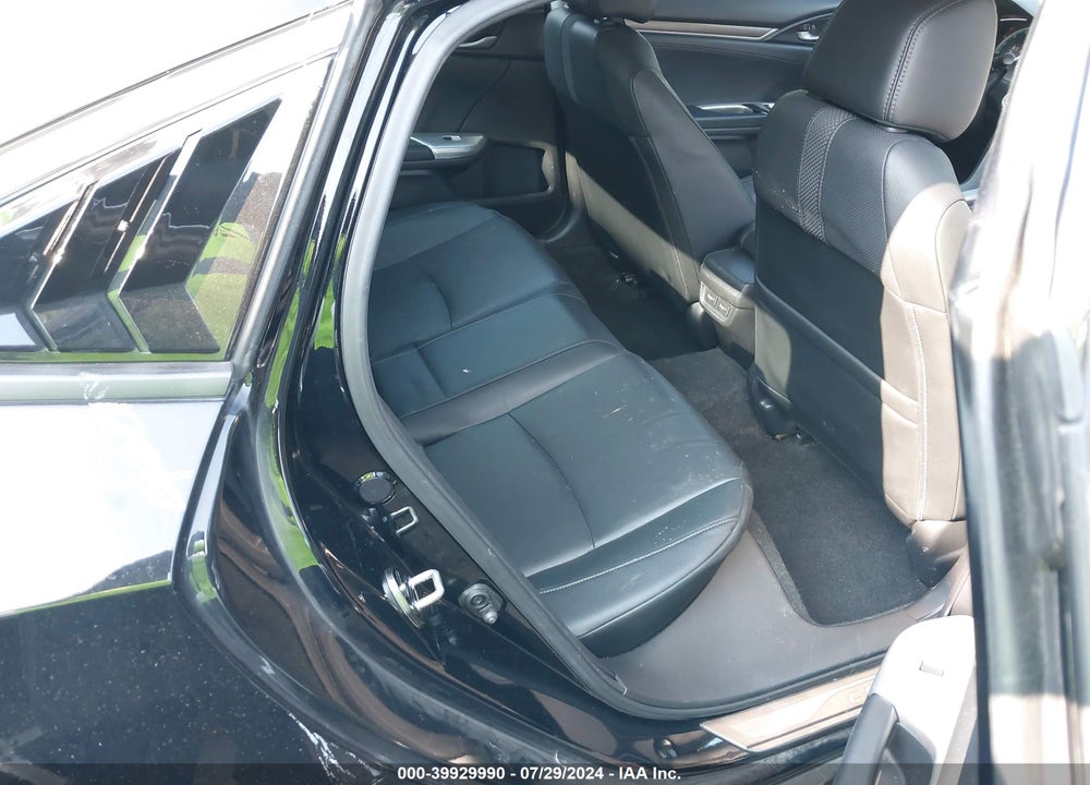 2019 HONDA CIVIC TOURING VIN: 19XFC1F90KE201646