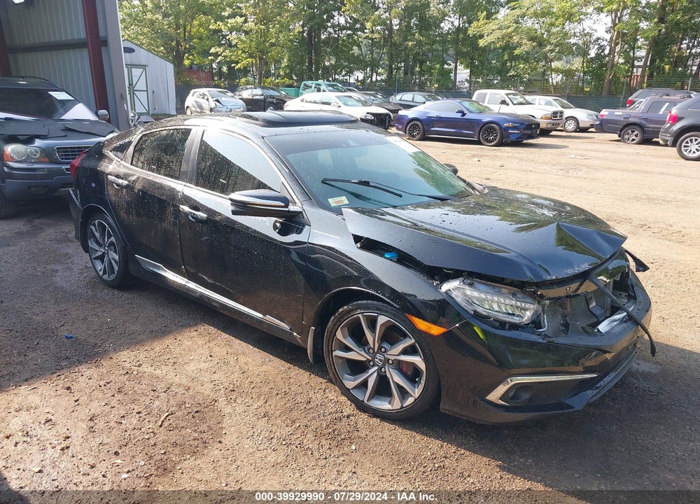 2019 HONDA CIVIC TOURING VIN: 19XFC1F90KE201646