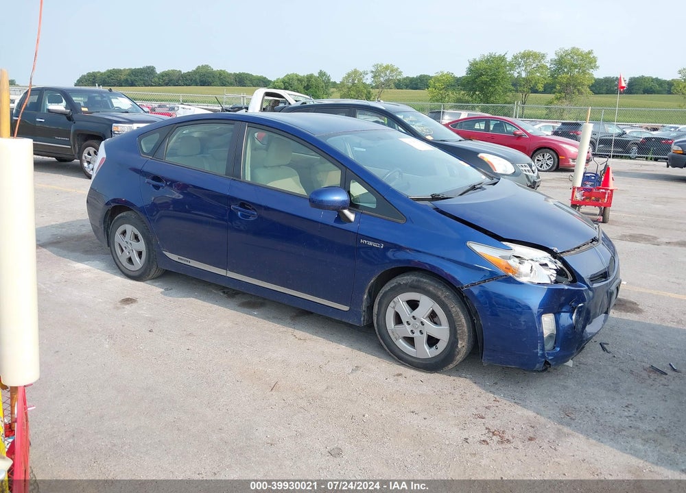 2011 TOYOTA PRIUS THREE VIN: JTDKN3DU5B1424036