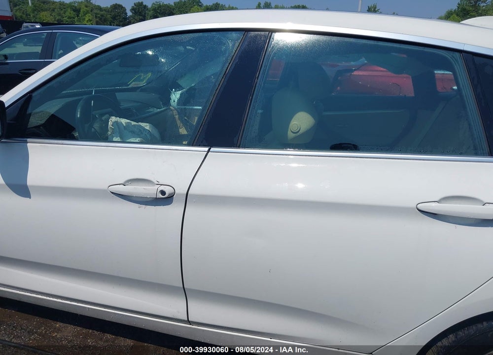 2018 BMW 330I GRAN TURISMO XDRIVE VIN: WBA8Z9C54JG827705