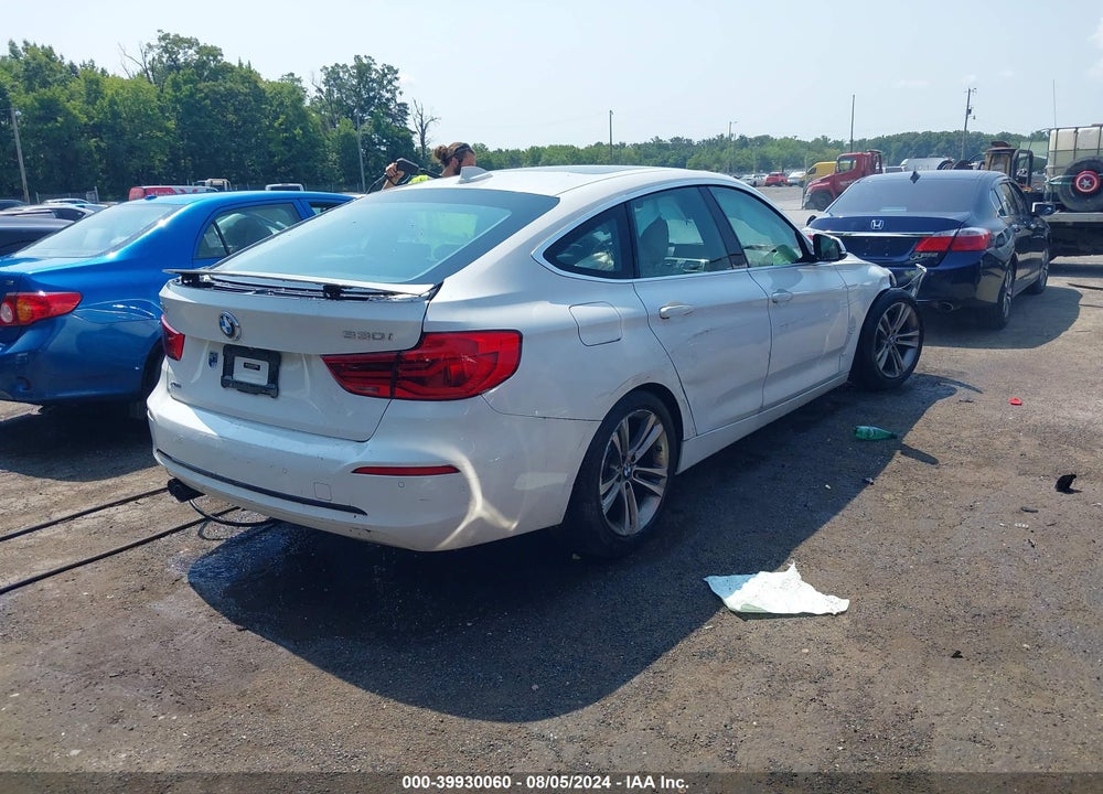 2018 BMW 330I GRAN TURISMO XDRIVE VIN: WBA8Z9C54JG827705