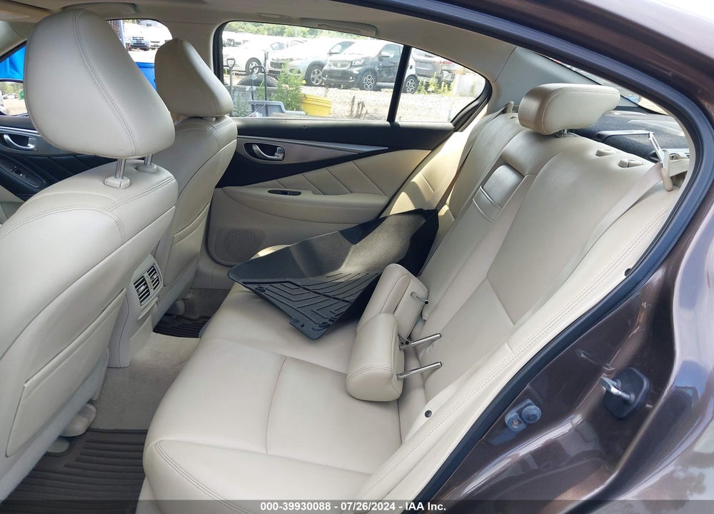 2014 INFINITI Q50 PREMIUM VIN: JN1BV7AR8EM692575