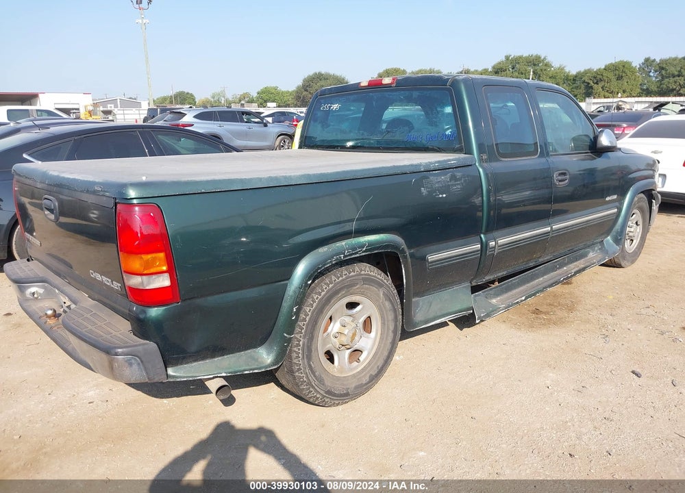 2001 CHEVROLET SILVERADO 1500 LS VIN: 2GCEC19V611255775