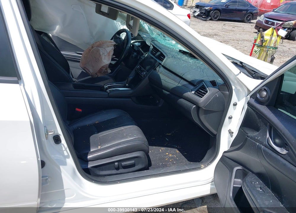 2017 HONDA CIVIC VIN: 19XFC1F92HE014949