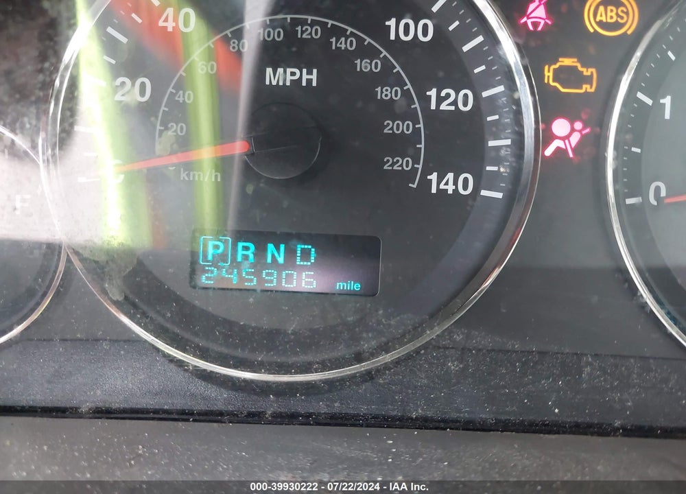 2005 JEEP GRAND CHEROKEE LIMITED VIN: 1J4HR58205C592964