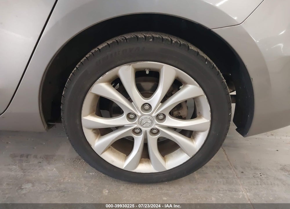 2011 MAZDA 3 S SPORT VIN: JM1BL1U50B1386864