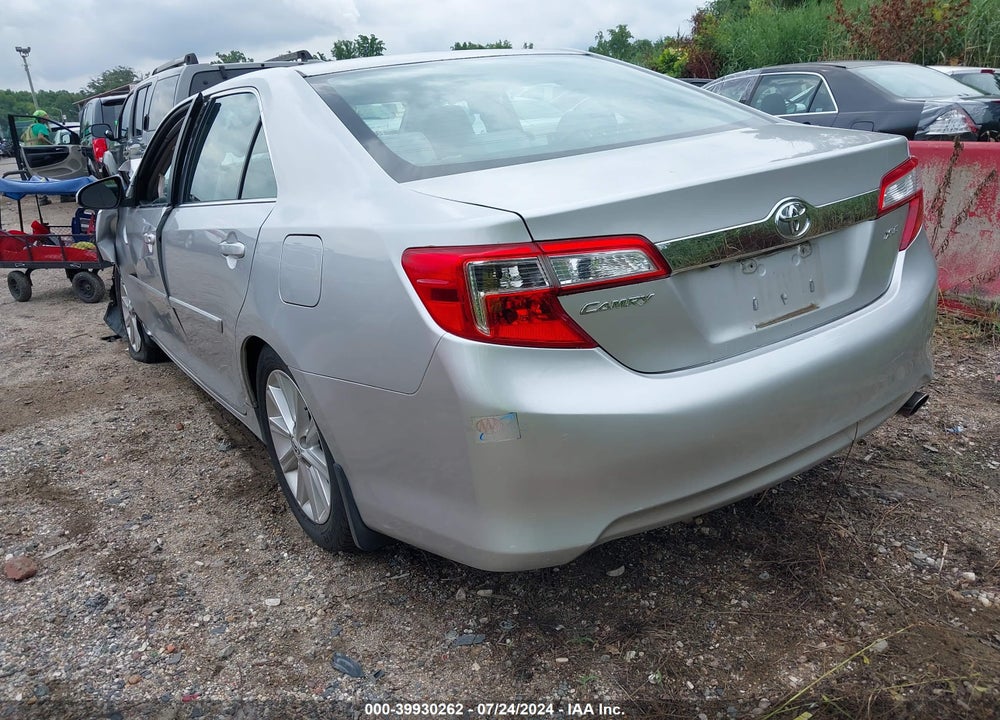 2012 TOYOTA CAMRY XLE VIN: 4T1BF1FK2CU518688