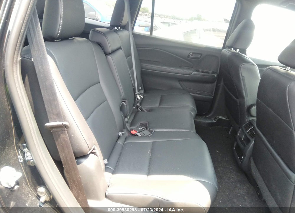 2023 HONDA PASSPORT AWD EX-L VIN: 5FNYF8H55PB021390