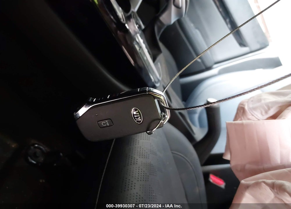 2021 KIA SELTOS EX VIN: KNDERCAA5M7223569