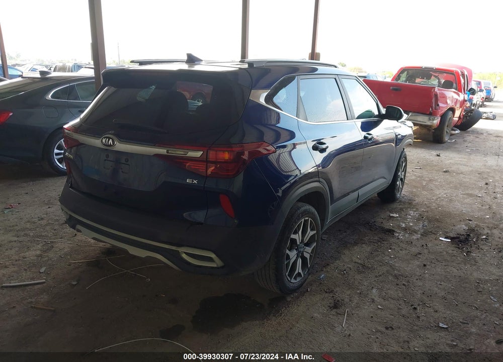2021 KIA SELTOS EX VIN: KNDERCAA5M7223569