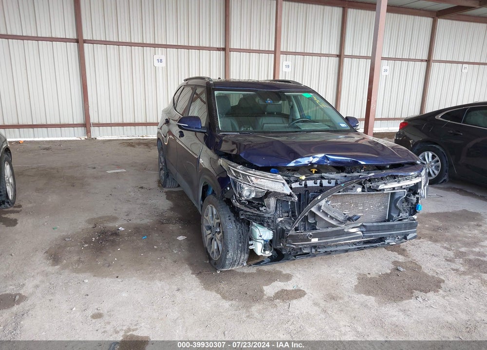 2021 KIA SELTOS EX VIN: KNDERCAA5M7223569