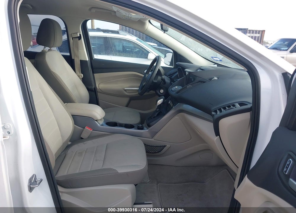 2016 FORD ESCAPE VIN: 1FMCU0GX2GUB58603