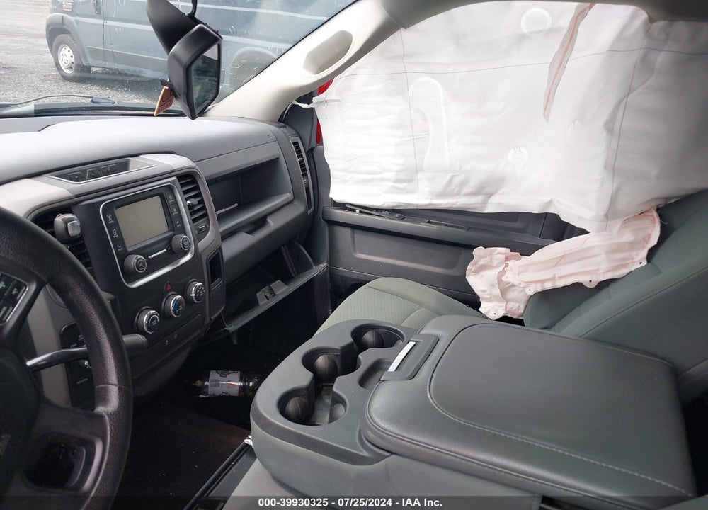 2014 RAM 1500 VIN: 3C6RR7KT1EG211344