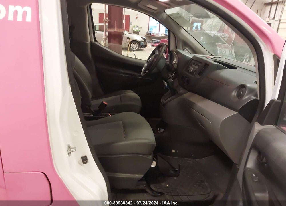 2017 NISSAN NV200 SV VIN: 3N6CM0KNXHK712589