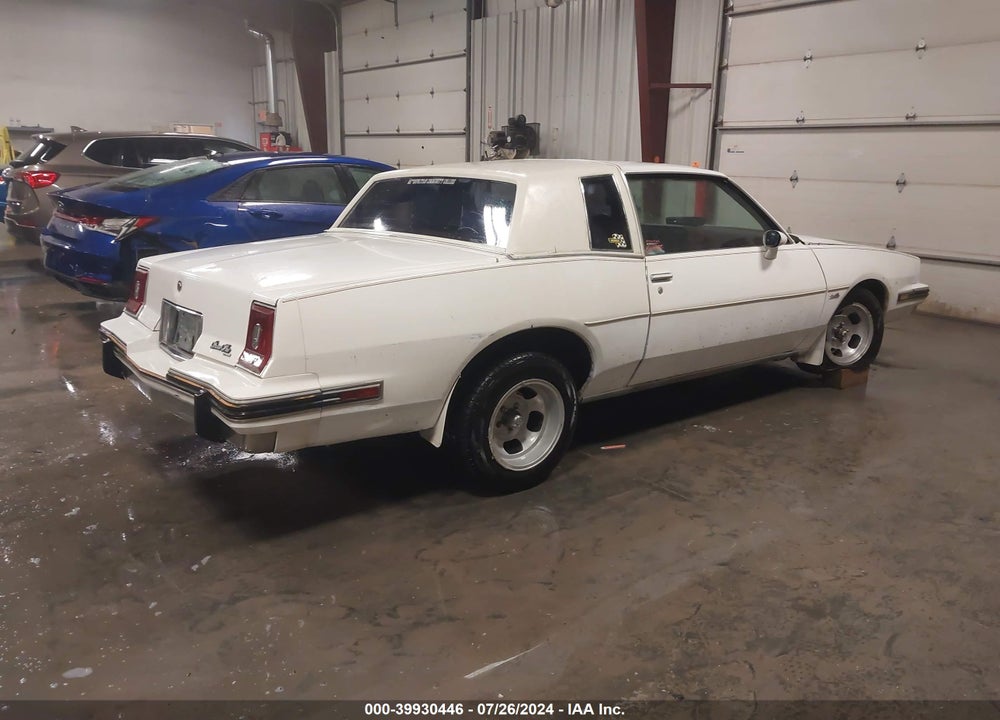 1983 PONTIAC GRAND PRIX VIN: 1G2AJ37A5DB205779