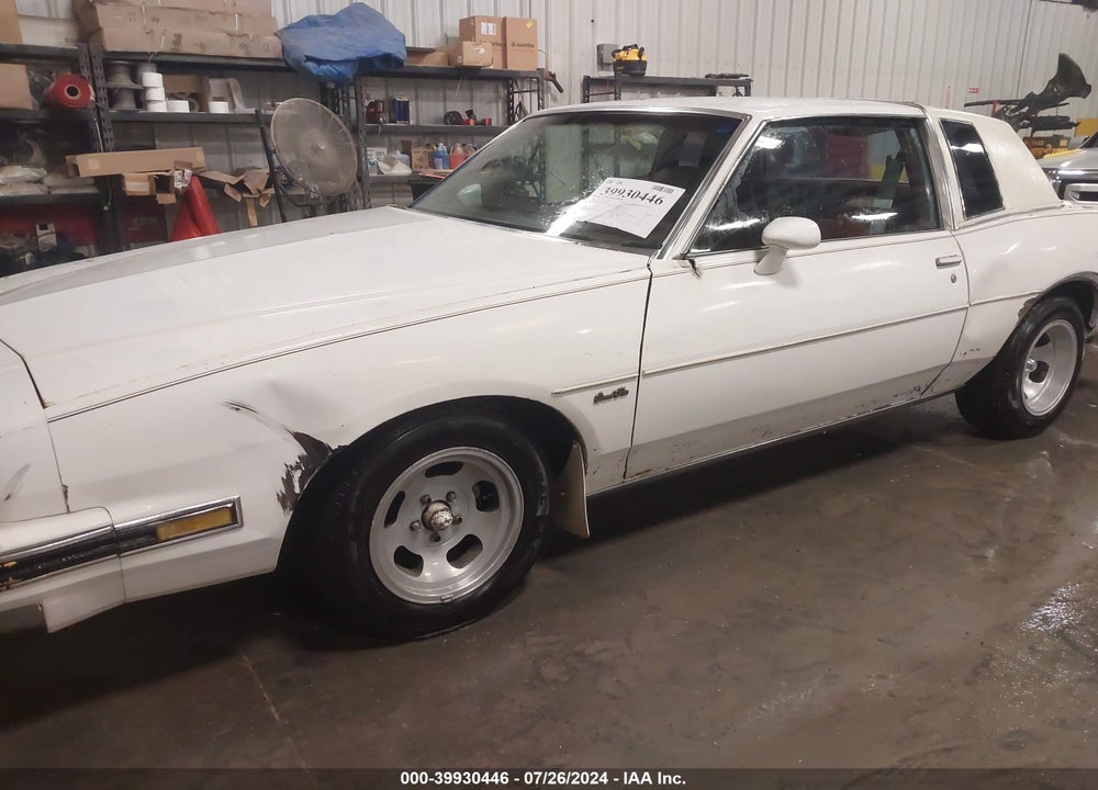 1983 PONTIAC GRAND PRIX VIN: 1G2AJ37A5DB205779