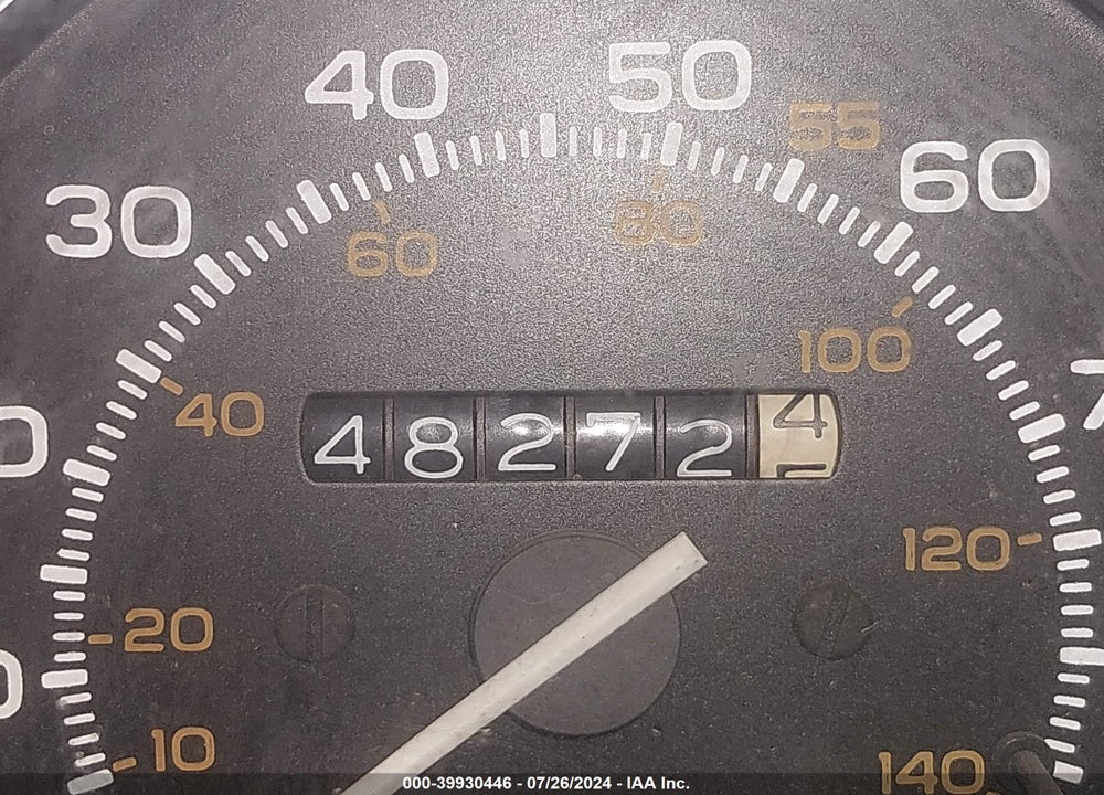 1983 PONTIAC GRAND PRIX VIN: 1G2AJ37A5DB205779