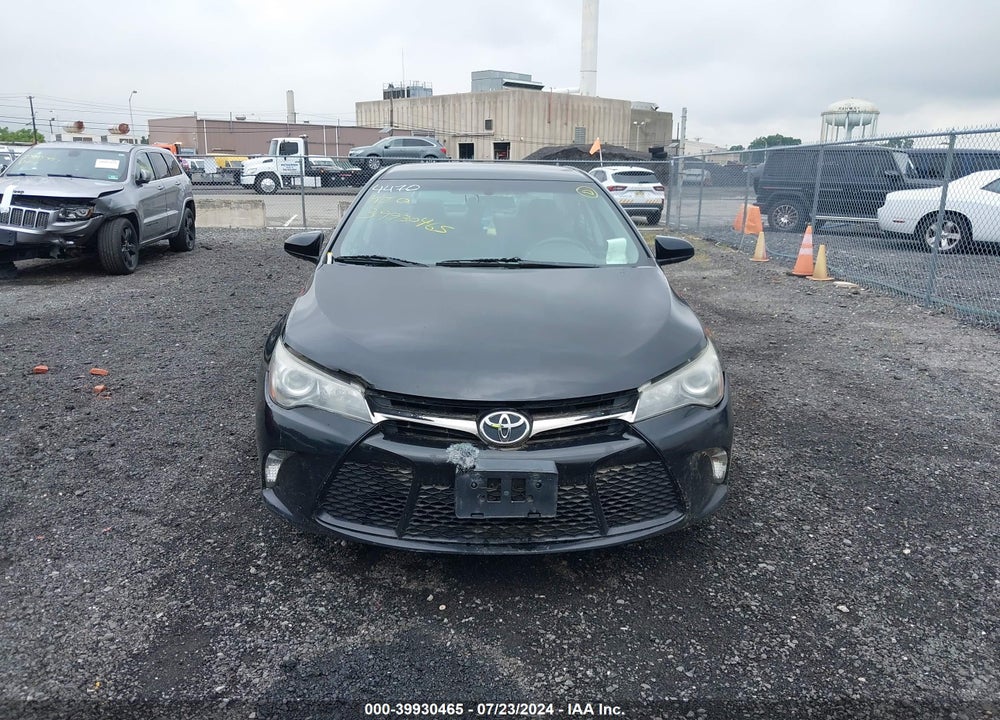 2017 TOYOTA CAMRY SE VIN: 4T1BF1FK8HU268218