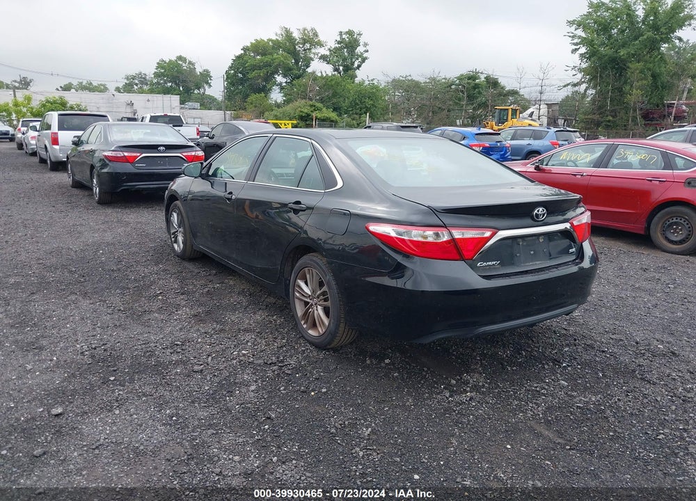 2017 TOYOTA CAMRY SE VIN: 4T1BF1FK8HU268218