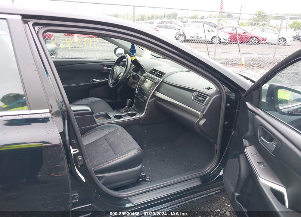 2017 TOYOTA CAMRY SE VIN: 4T1BF1FK8HU268218