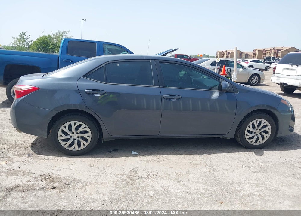 2017 TOYOTA COROLLA LE VIN: 5YFBURHE3HP737227