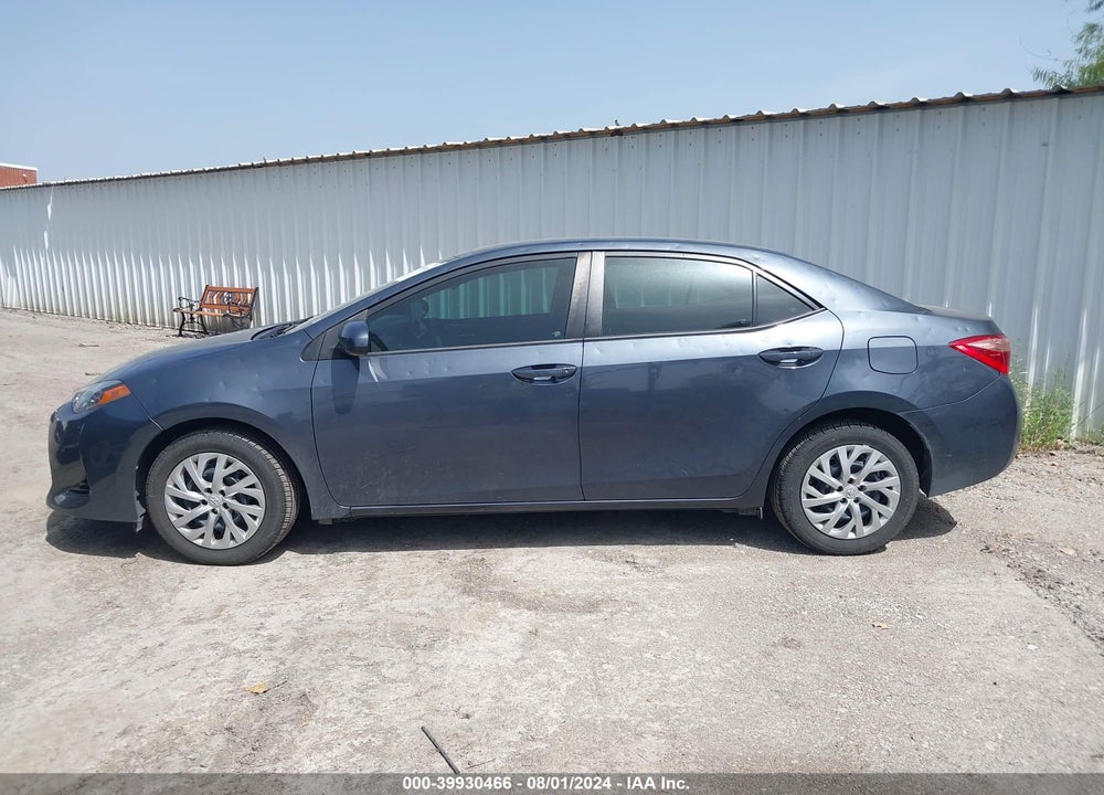 2017 TOYOTA COROLLA LE VIN: 5YFBURHE3HP737227