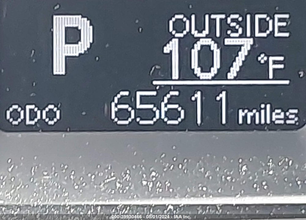 2017 TOYOTA COROLLA LE VIN: 5YFBURHE3HP737227