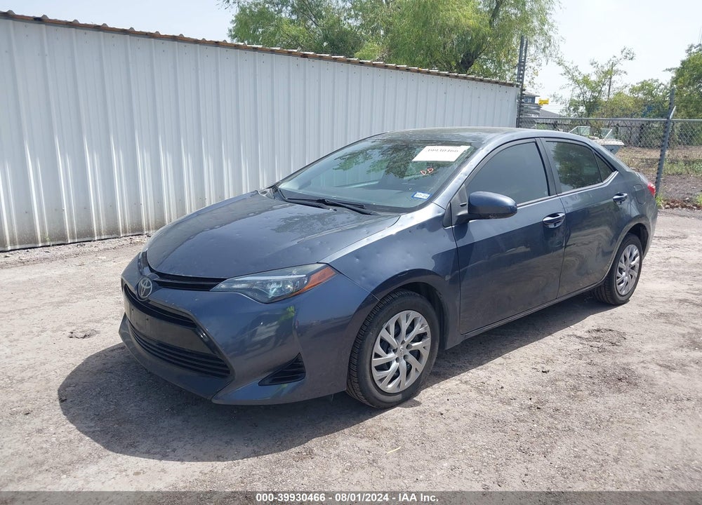 2017 TOYOTA COROLLA LE VIN: 5YFBURHE3HP737227