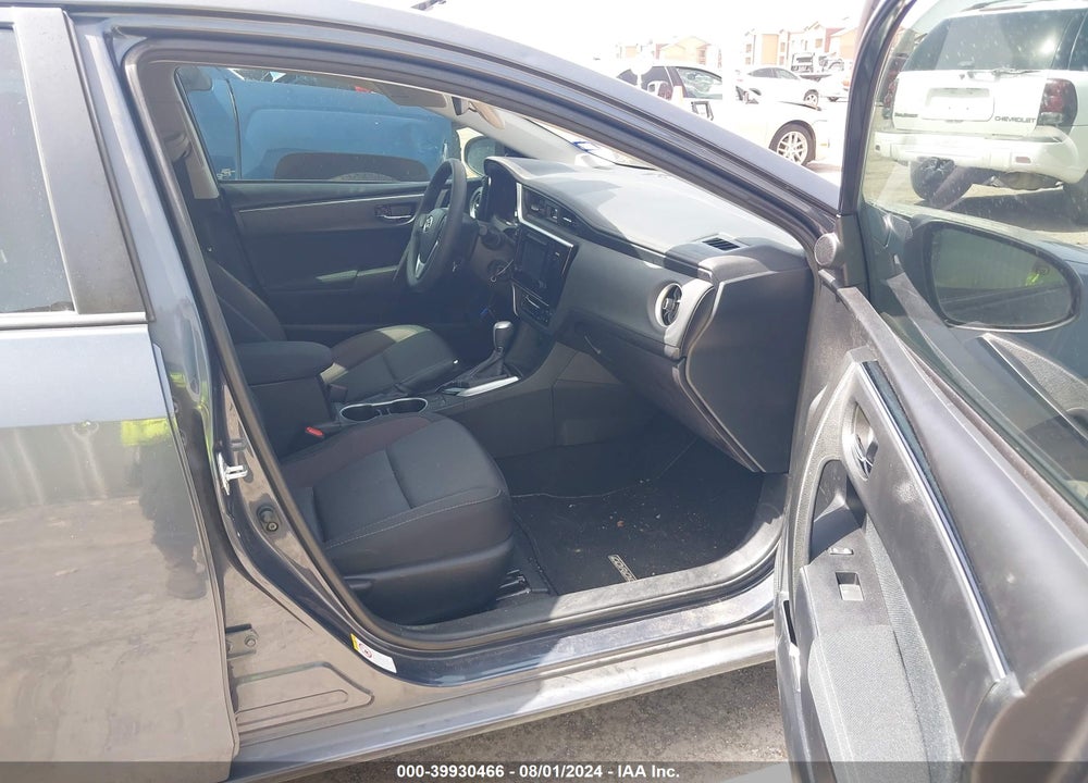 2017 TOYOTA COROLLA LE VIN: 5YFBURHE3HP737227