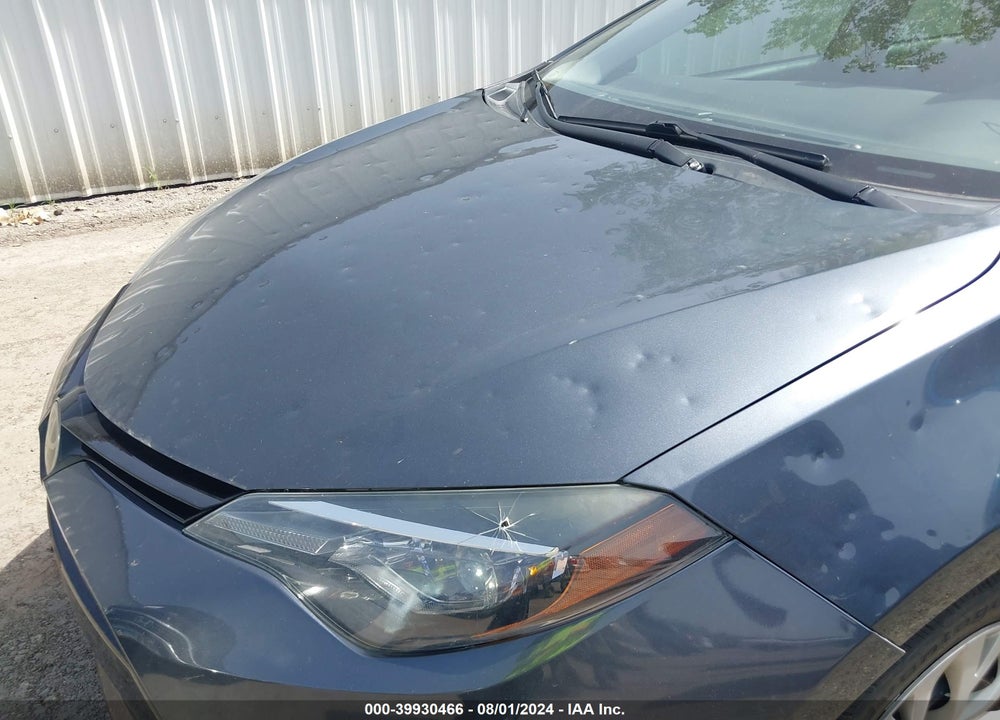 2017 TOYOTA COROLLA LE VIN: 5YFBURHE3HP737227