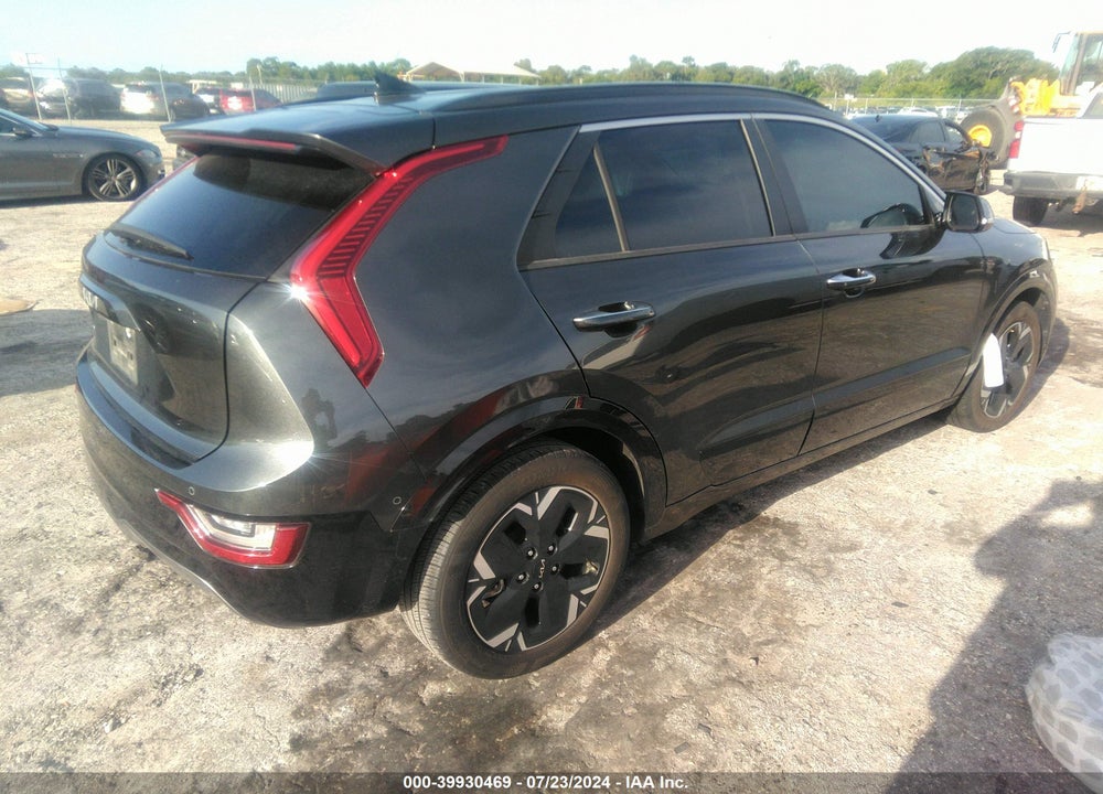 2023 KIA NIRO EV WAVE VIN: KNDCT3L18P5015112
