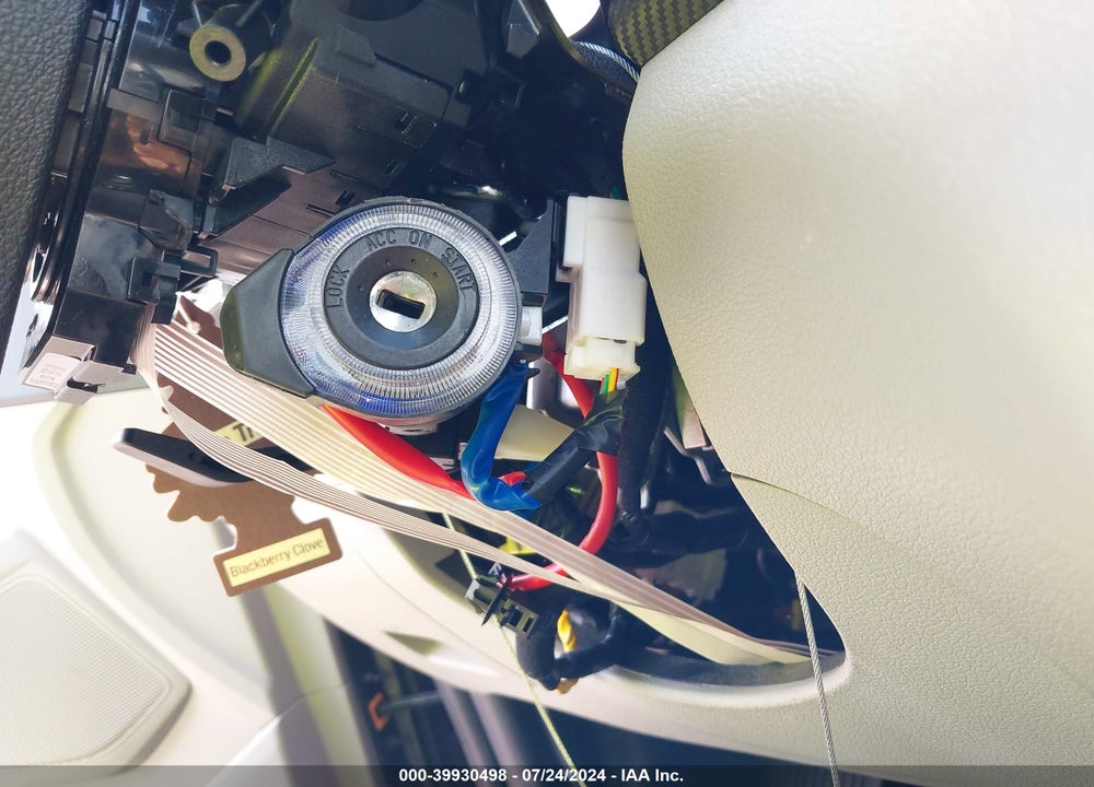 2020 HYUNDAI TUCSON SE VIN: KM8J23A40LU266080