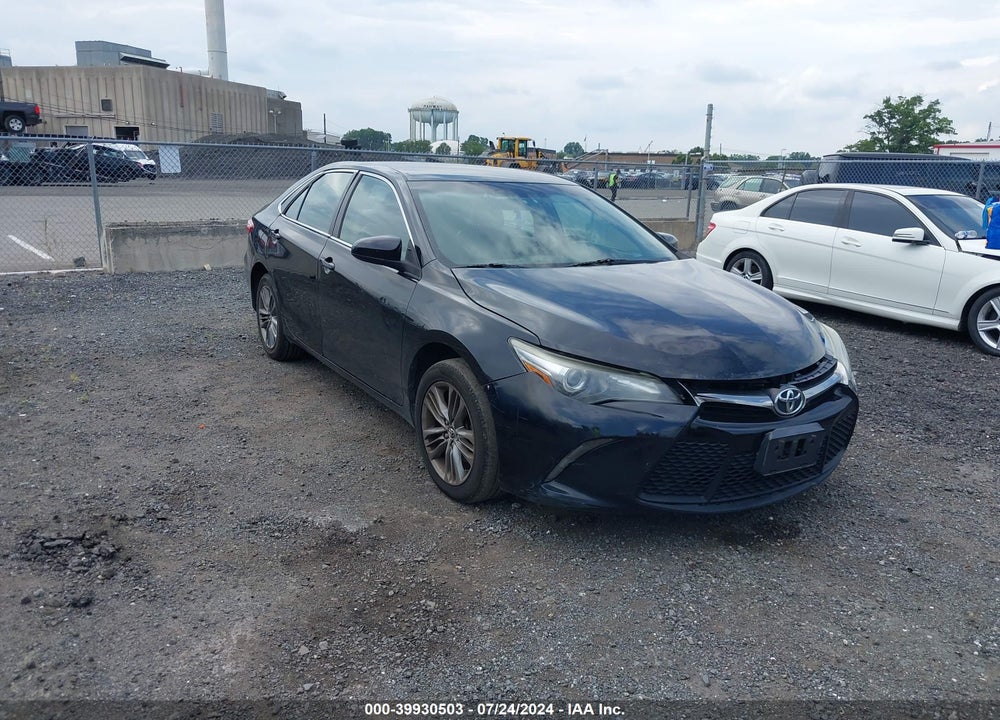 2015 TOYOTA CAMRY SE VIN: 4T1BF1FK7FU959284