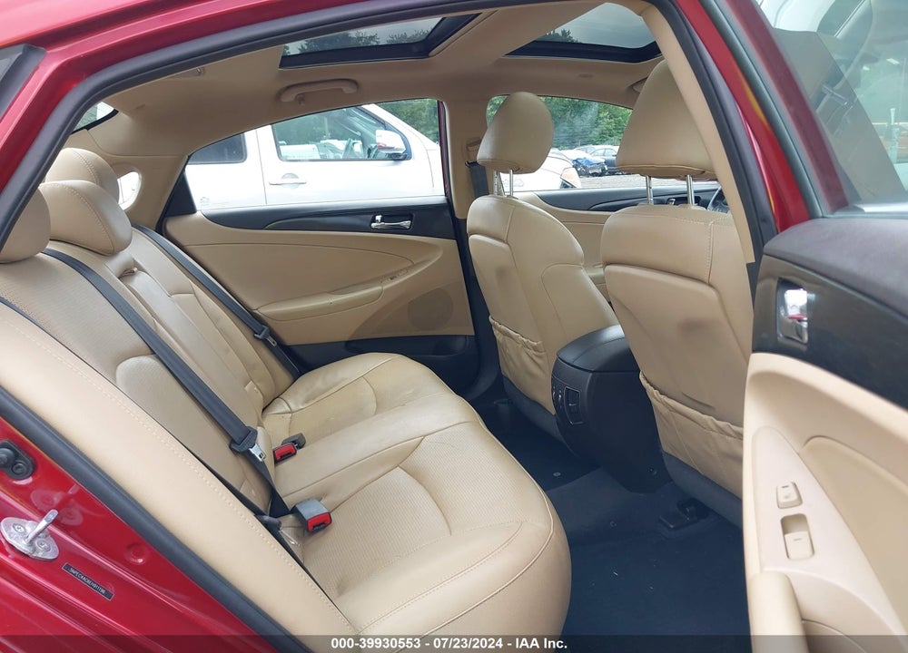 2014 HYUNDAI SONATA LIMITED VIN: 5NPEC4AC6EH911196
