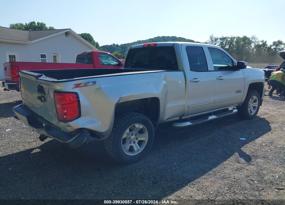 2016 CHEVROLET SILVERADO 1500 2LT VIN: 1GCVKREC0GZ167858