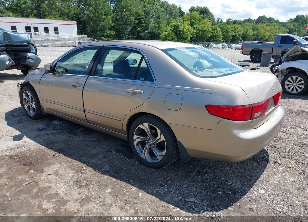2005 HONDA ACCORD 2.4 EX VIN: 1HGCM56765A085562