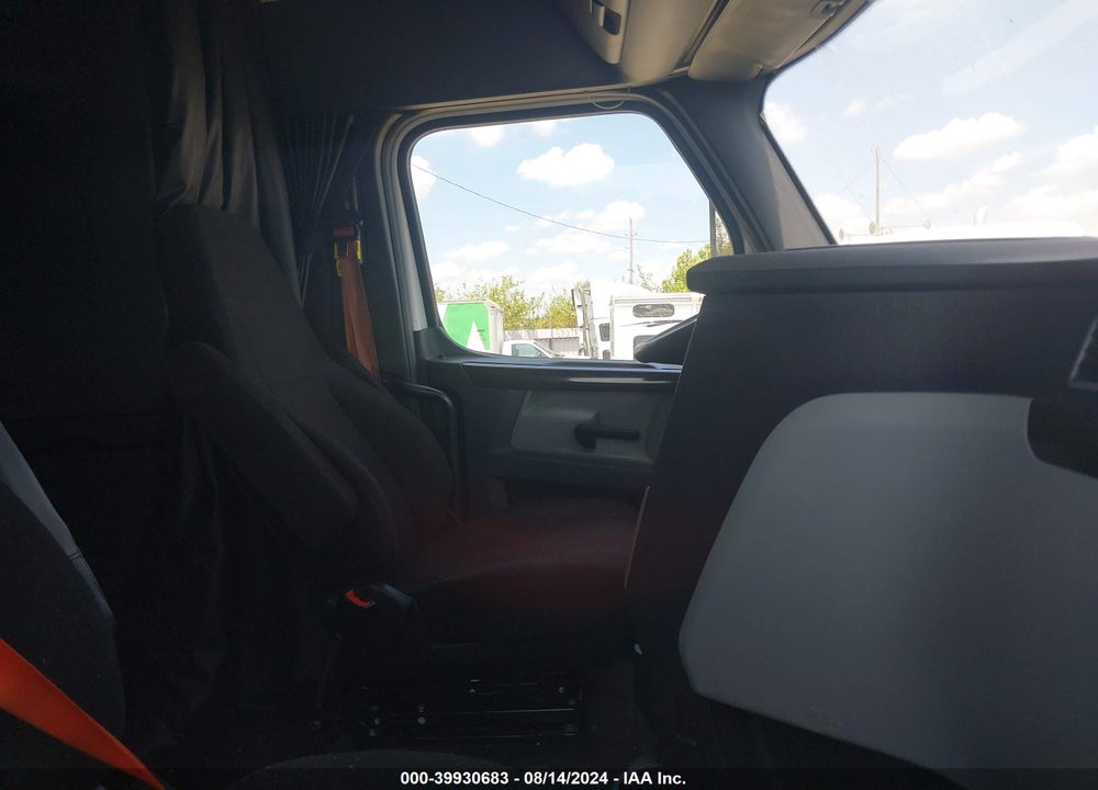 2019 FREIGHTLINER NEW CASCADIA 126 VIN: 3AKJHHDR2KSJL1286