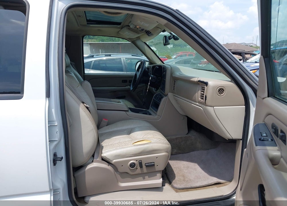 2004 CHEVROLET TAHOE Z71 VIN: 1GNEK13Z54R182786