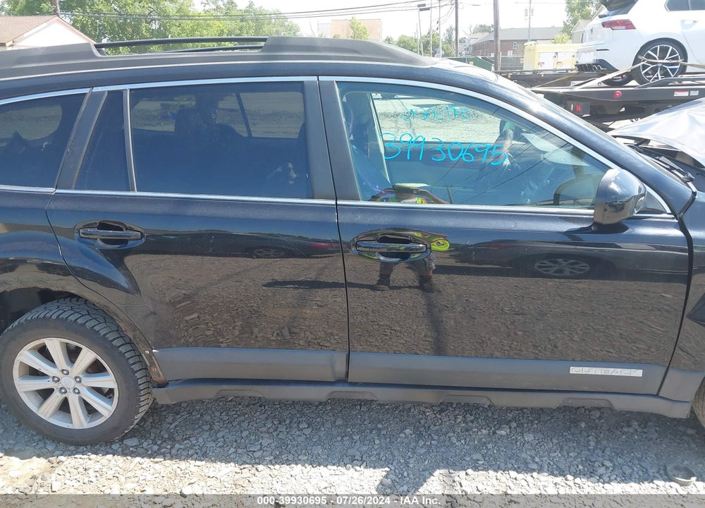 2010 SUBARU OUTBACK 2.5I LIMITED VIN: 4S4BRBLC1A3317894
