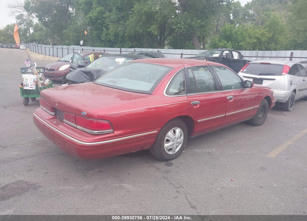 1996 FORD CROWN VICTORIA LX VIN: 2FALP74W1TX191374
