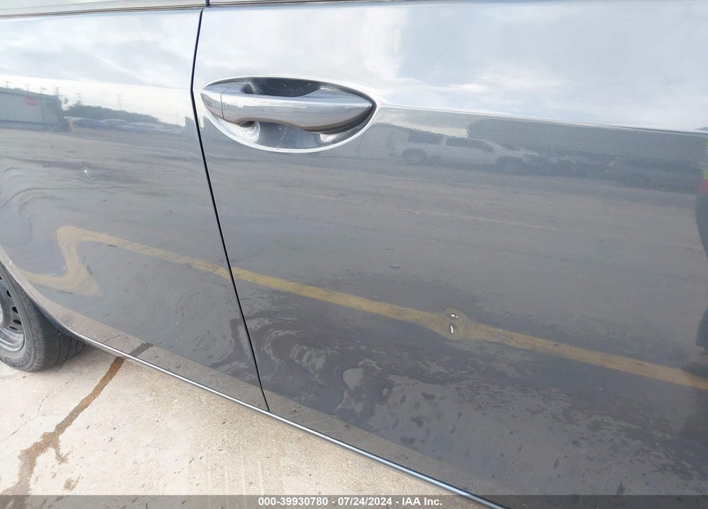 2019 TOYOTA COROLLA LE VIN: 5YFBURHE3KP887135