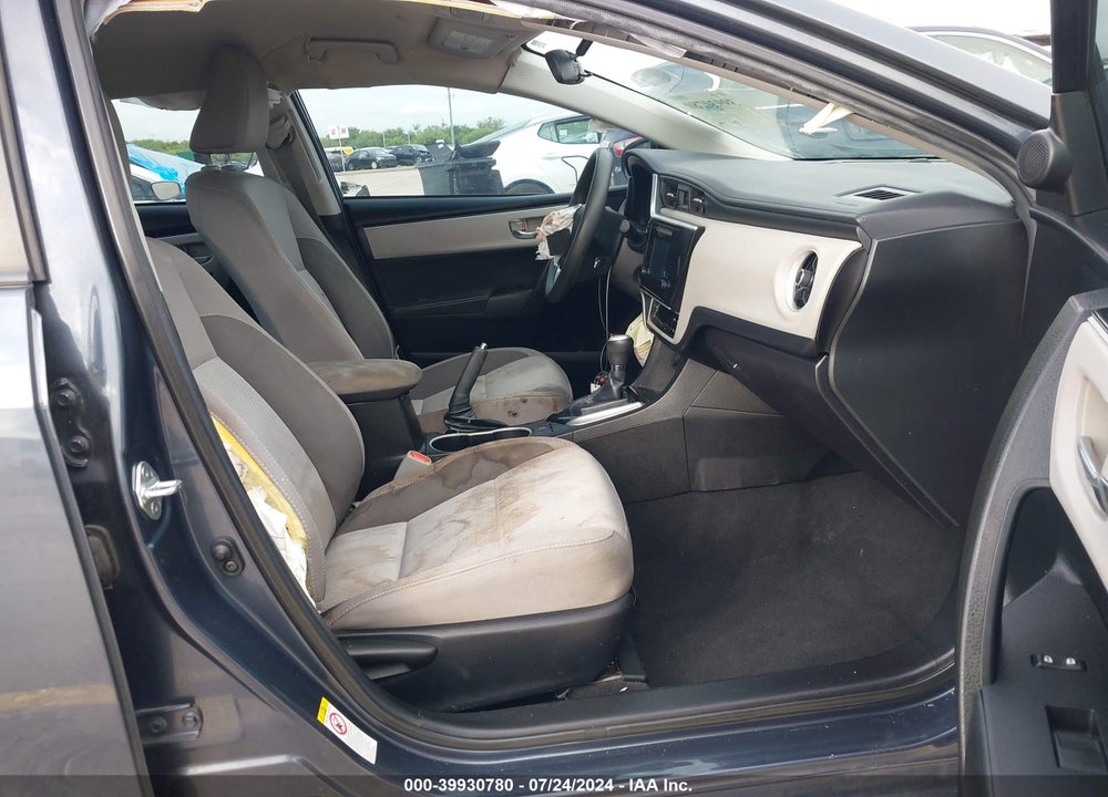 2019 TOYOTA COROLLA LE VIN: 5YFBURHE3KP887135