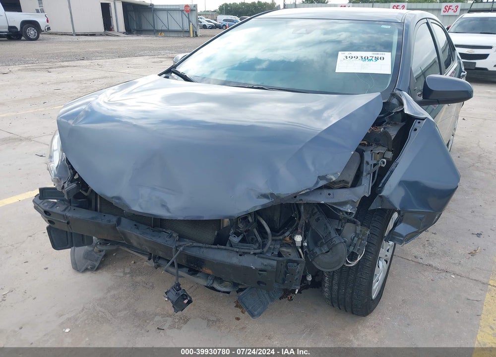 2019 TOYOTA COROLLA LE VIN: 5YFBURHE3KP887135